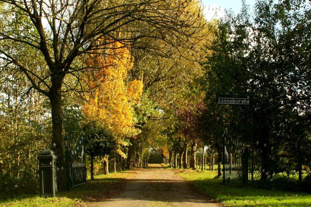 B&B Landgoed Sonneborghe Kollumerzwaag エクステリア 写真