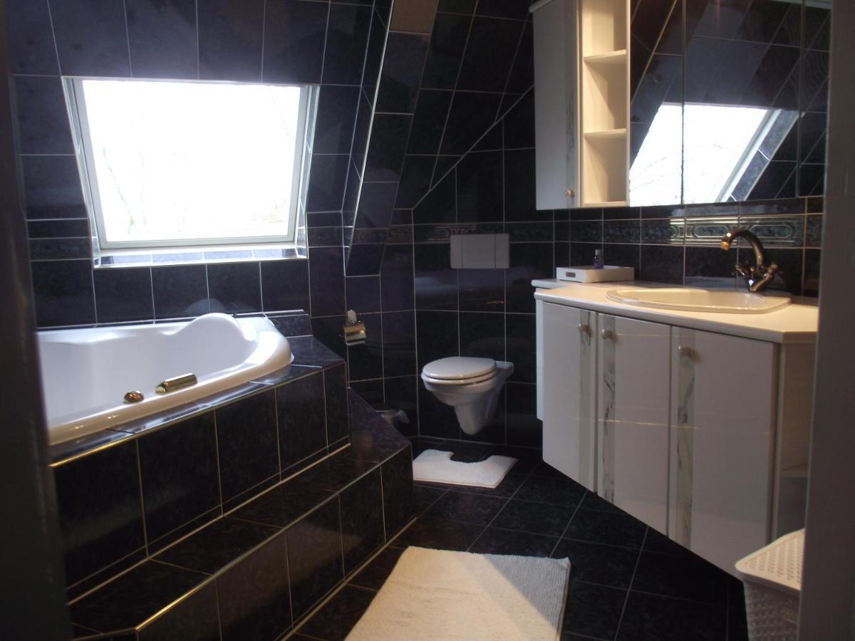 B&B Landgoed Sonneborghe Kollumerzwaag エクステリア 写真